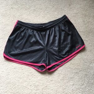 Reebok Shorts size L
